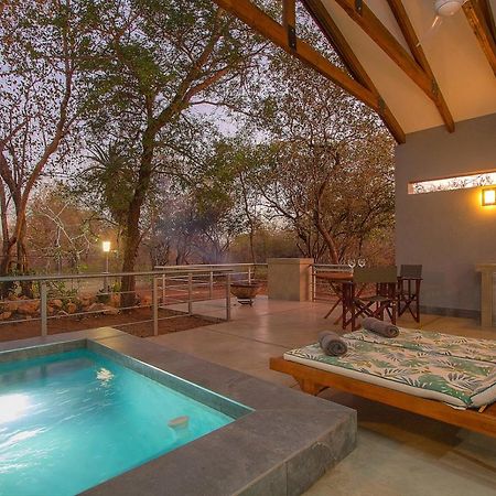 Kruger'S Keep - Luxury Couples Haven Villa Marloth Park Dış mekan fotoğraf