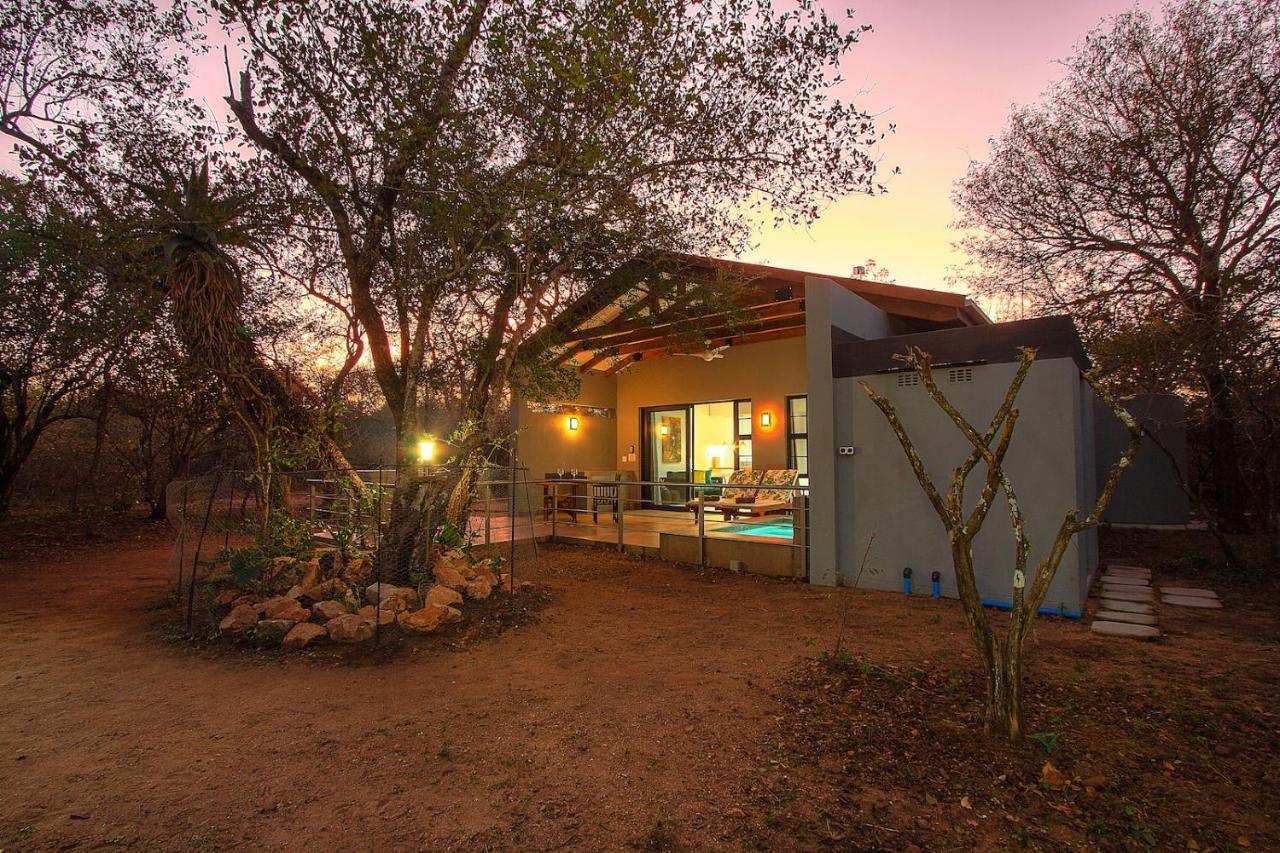 Kruger'S Keep - Luxury Couples Haven Villa Marloth Park Dış mekan fotoğraf